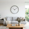 Comment accrocher une horloge sur un mur : guide complet