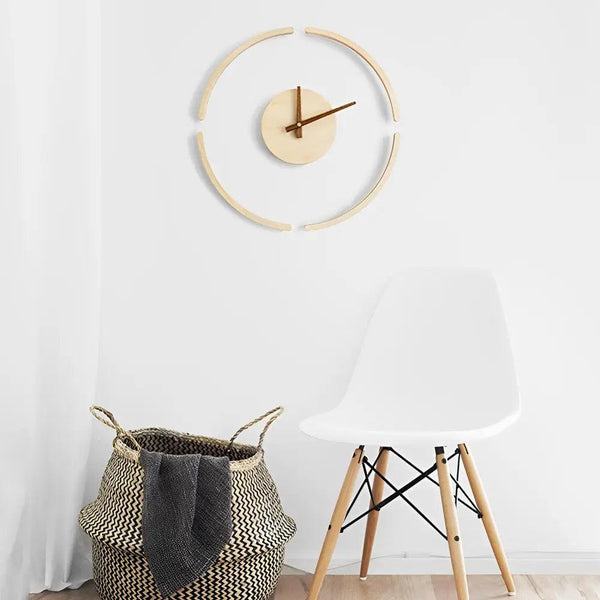 horloge en bois minimaliste