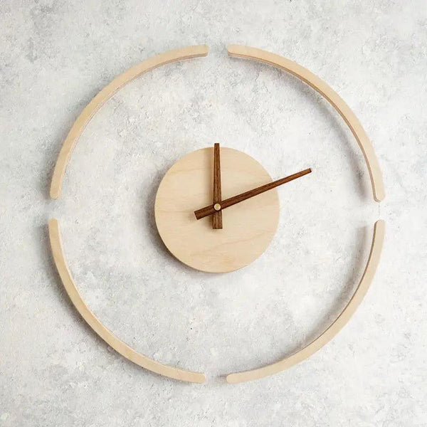 horloge en bois minimaliste