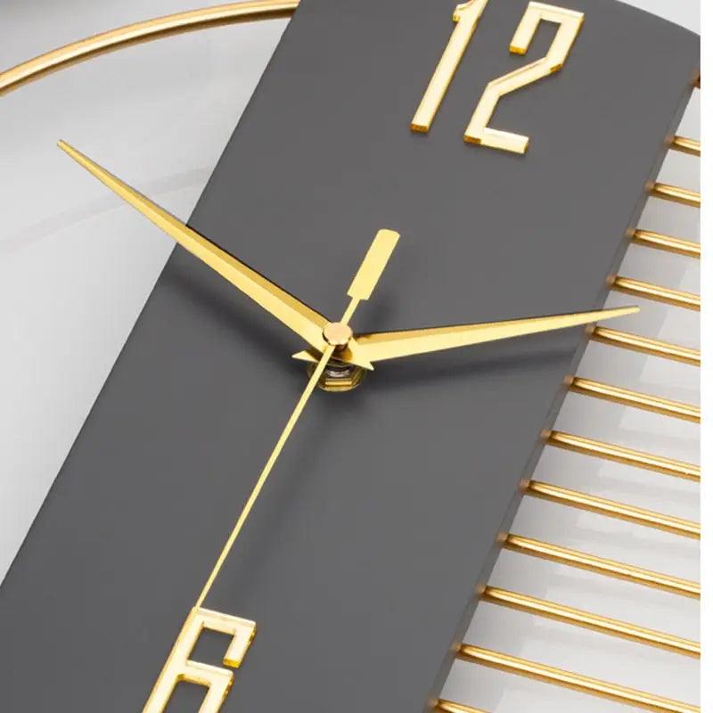 grande horloge design moderne