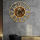 horloge design doree