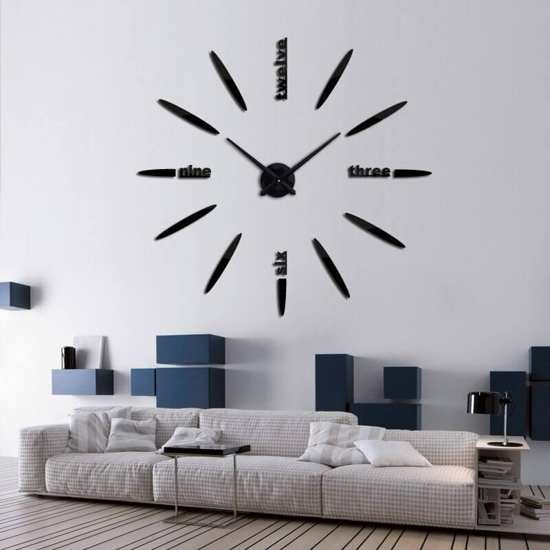 horloge design lettre