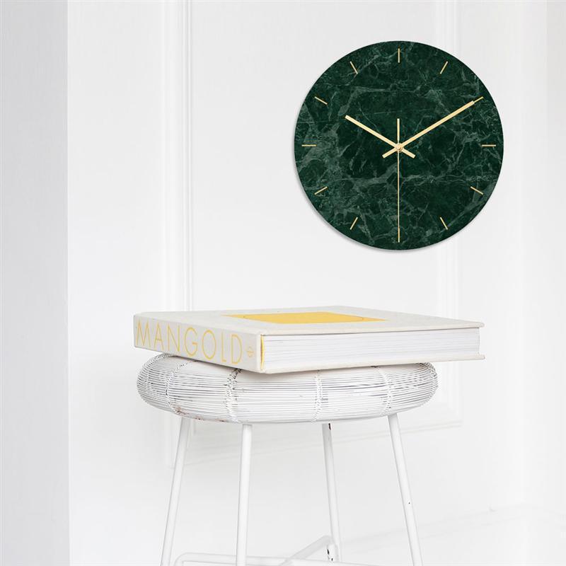 horloge design sans chiffre