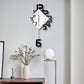 horloge design avec balancier