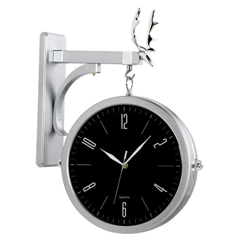 horloge double face moderne