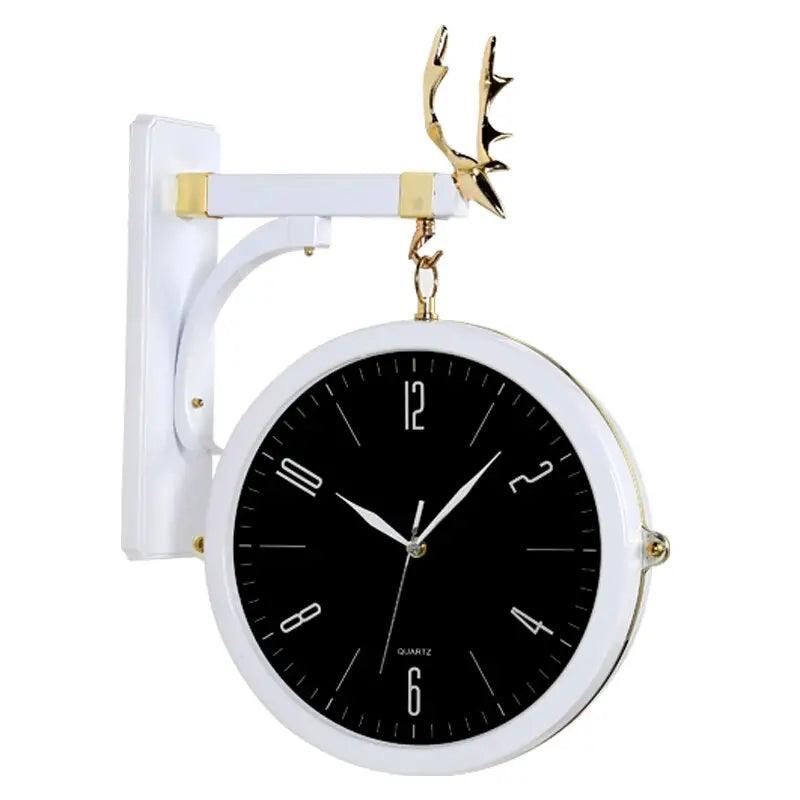 horloge double face moderne