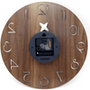 horloge en bois classique
