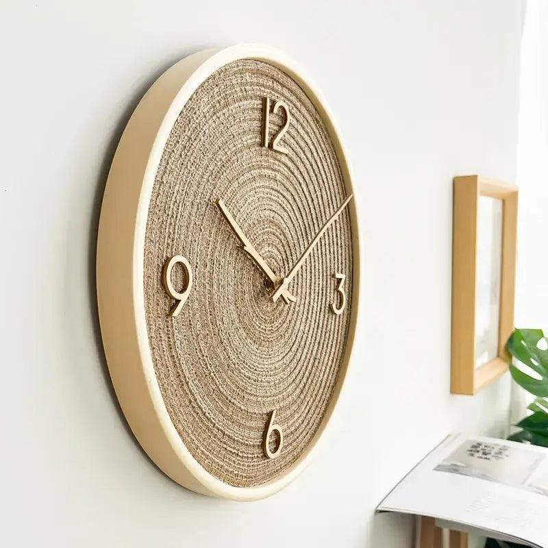 horloge en bois silencieuse