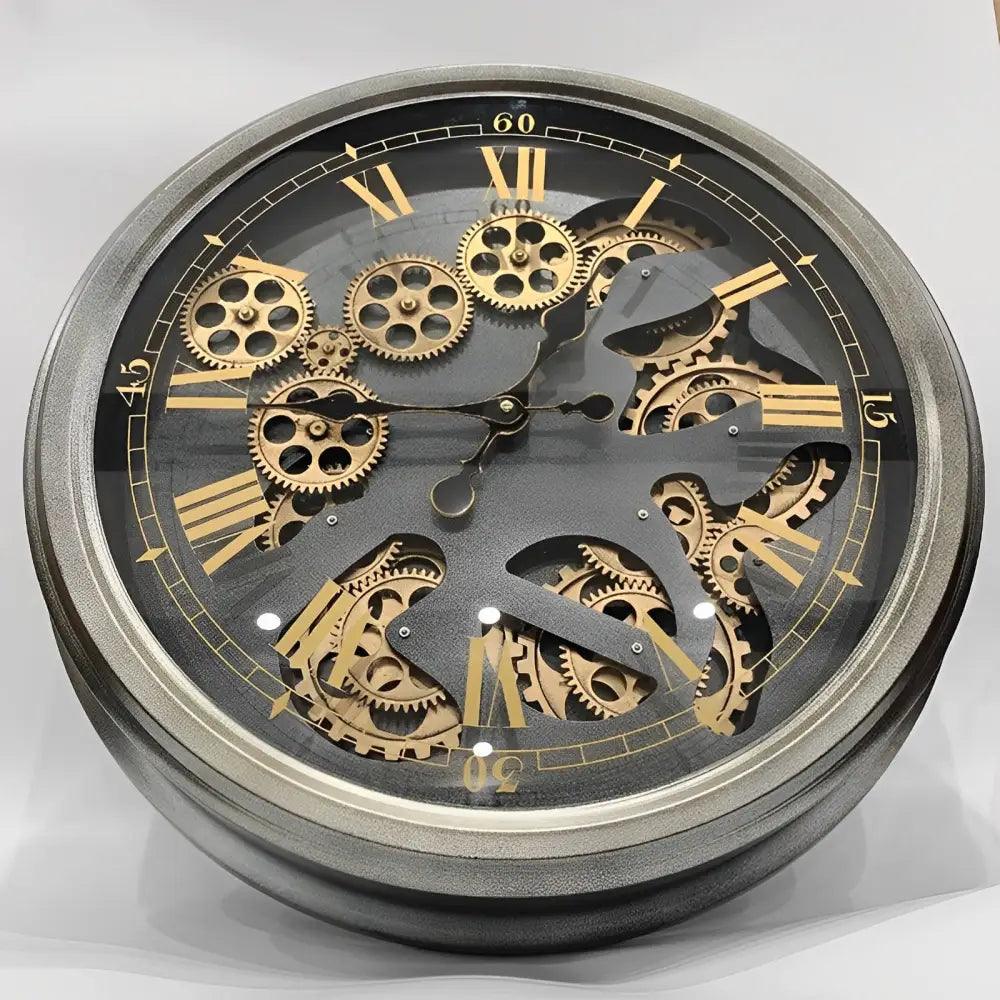 horloge avec engrenage qui tourne