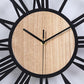 horloge industrielle noir et bois