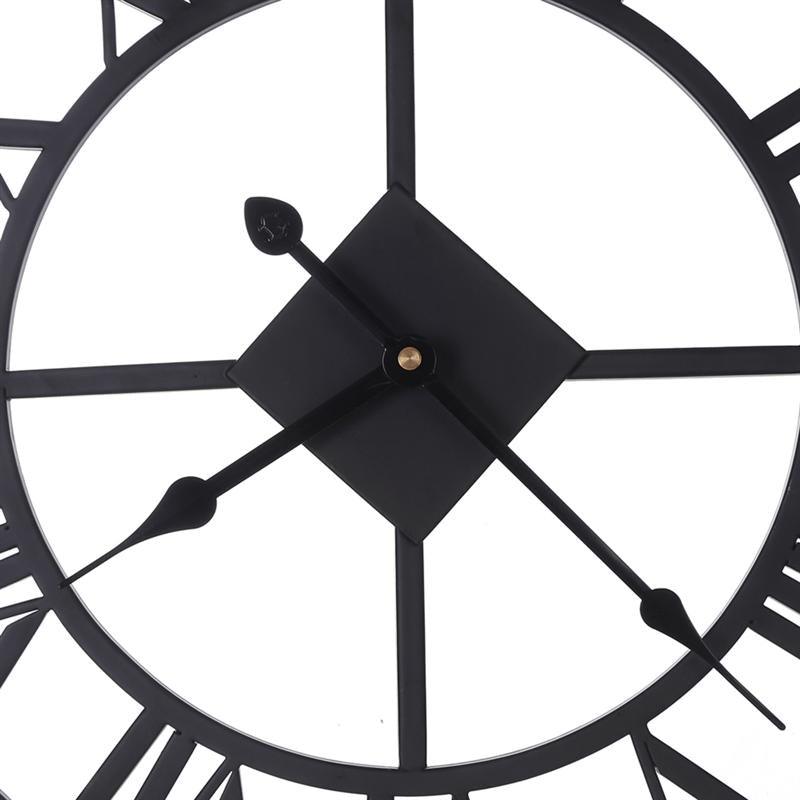 horloge industrielle noire