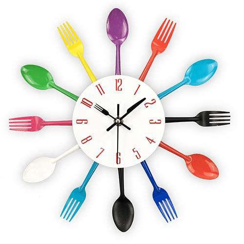 horloge cuisine couverts