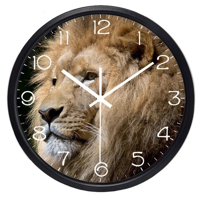 horloge moderne lion