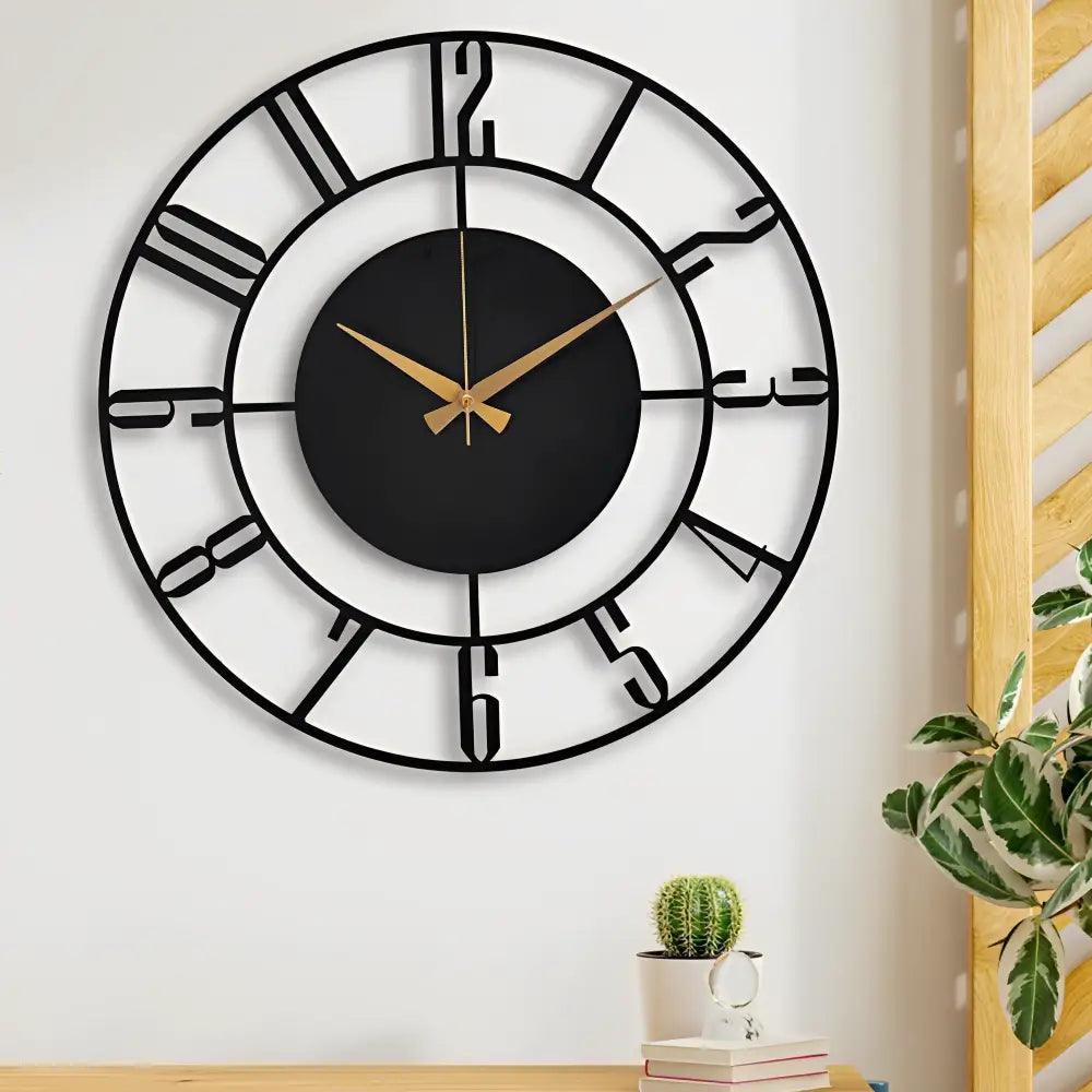 horloge moderne en bois noir