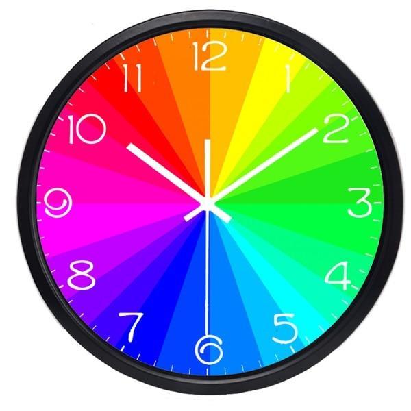 horloge moderne couleurs arc en ciel