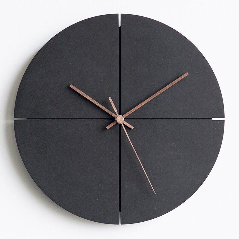 horloge scandinave noir