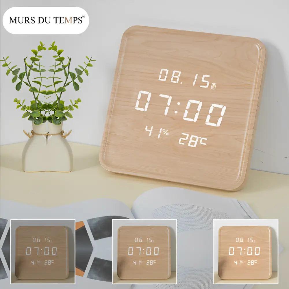 horloge digitale en bois