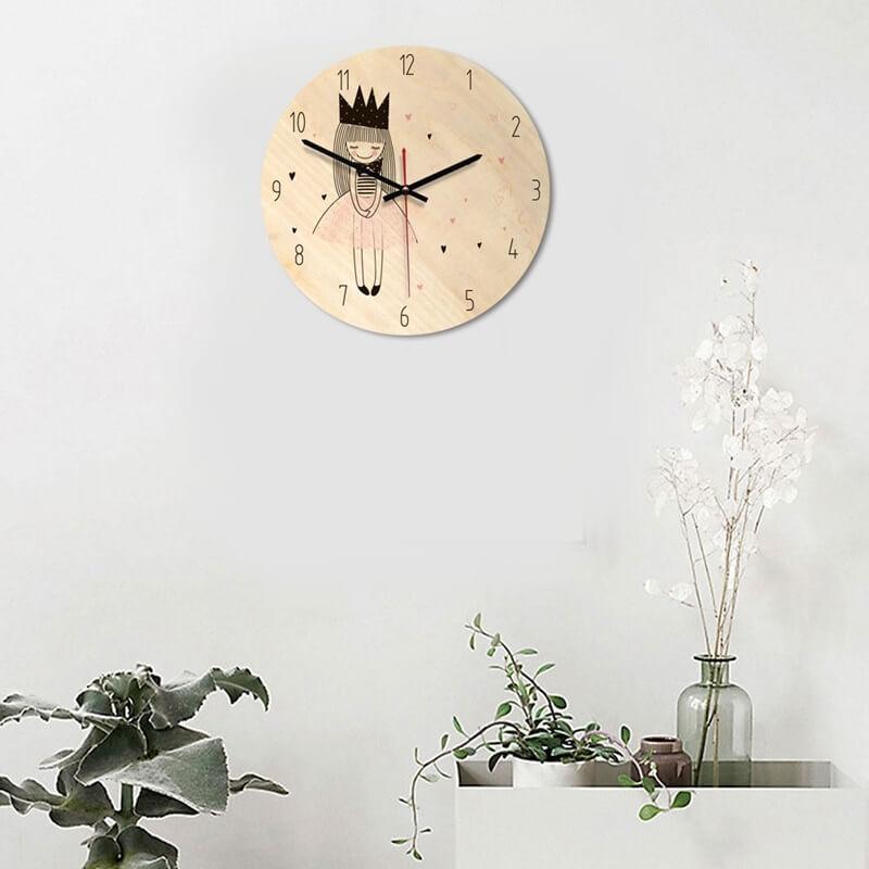 horloge enfant petite reine