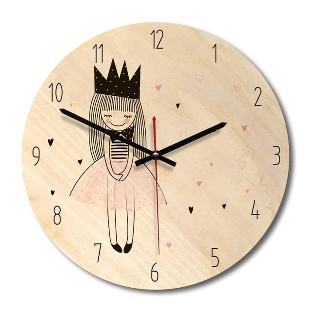 horloge enfant petite reine