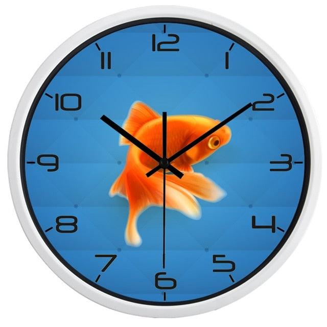 horloge moderne poisson rouge