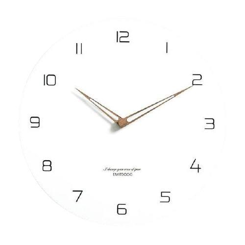 horloge scandinave ronde en bois