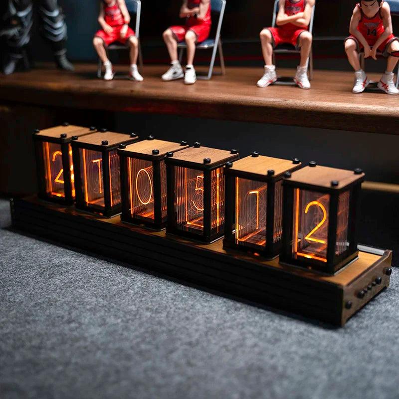 horloge nixie retro futuriste