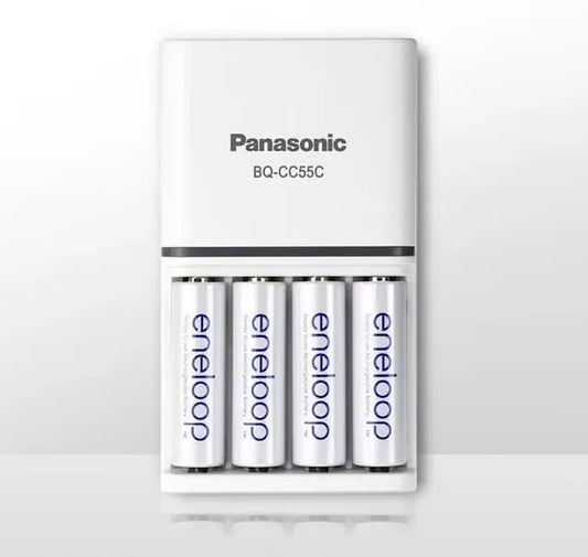 Panasonic Eneloop Piles AA - Chargeur TEMPS DES HORLOGES